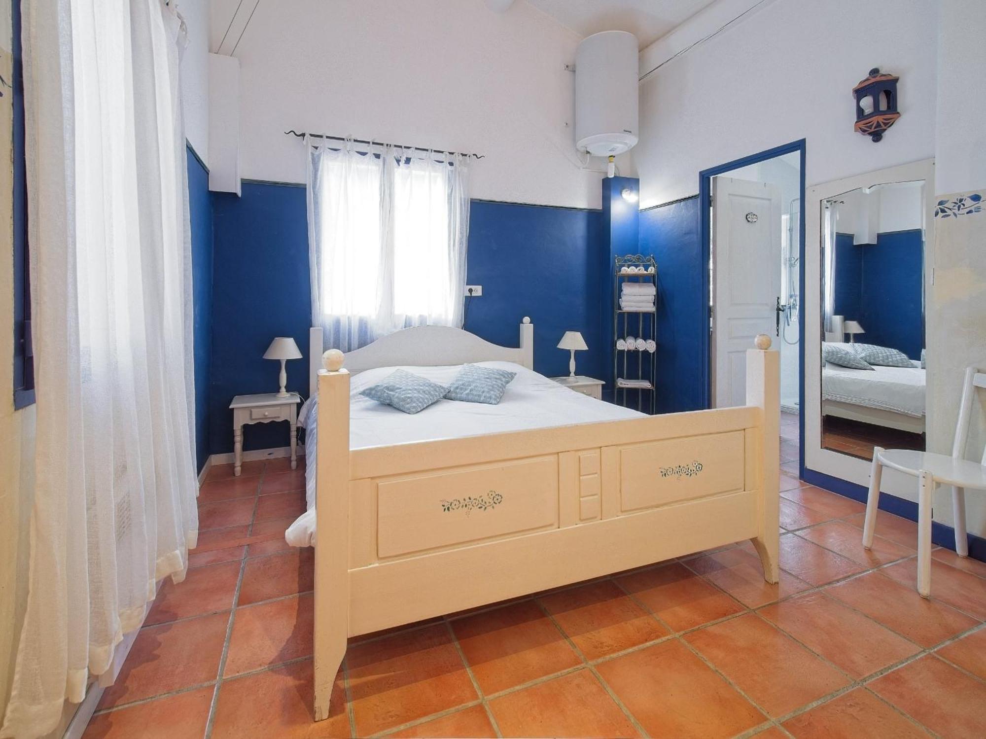 B&B Villa Chante Coucou Fontaine-de-Vaucluse Buitenkant foto